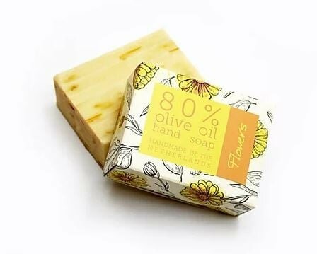 Soap &amp; Gifts Soap 80% Olive Oil Flowers 150gram